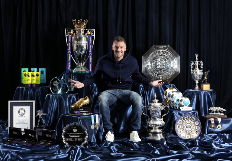 Jaime Vardy se despide del Leicester tras 13 años