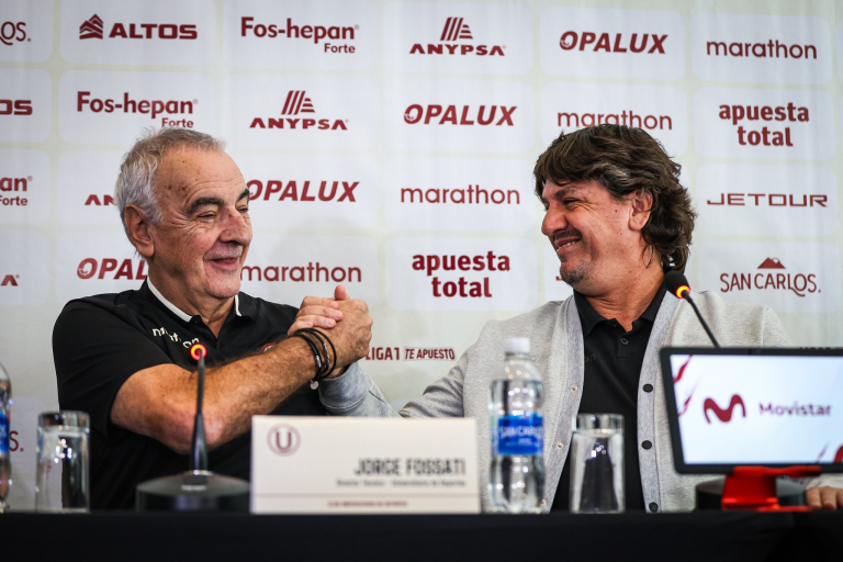 Jorge Fossati: "Estoy feliz de reencontrarme con el plantel de Universitario"