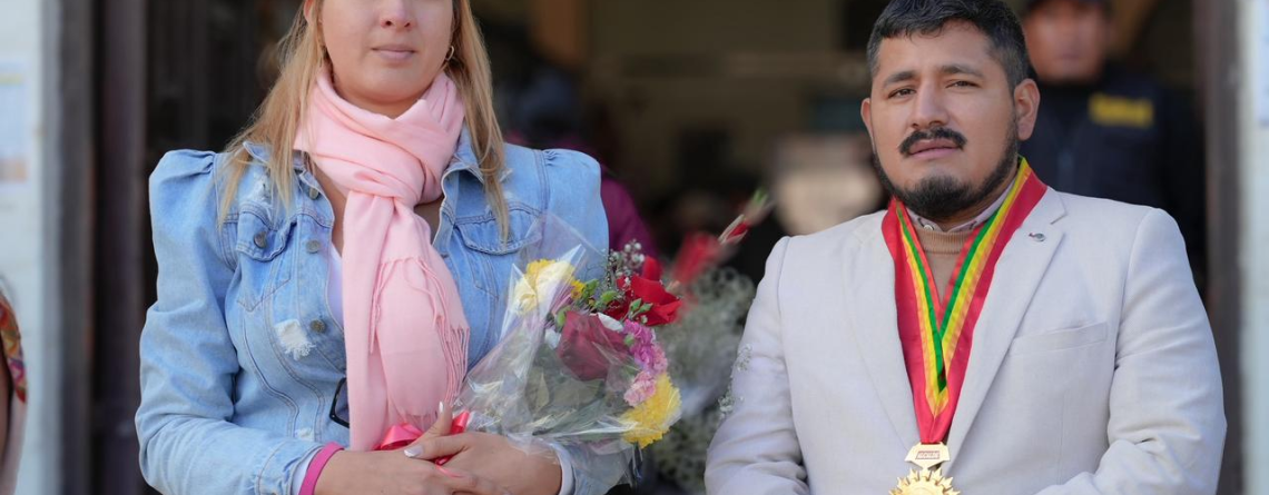 Andrea Medina Fortalece lazos culturales en visita a la Municipalidad 2 de Mayo