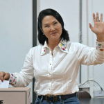 Keiko Fujimori toma leve ventaja en balotaje contada al 98.215%