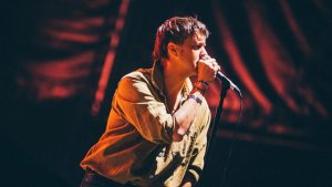 The Strokes posterga el lanzamiento de su próximo álbum “Reality Awaits”