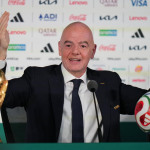 El presidente de la FIFA pide “calma, relájense” ante los problemas con los visados para el Mundial