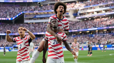 Estados Unidos golea Paraguay en el Mundial