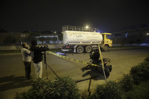 Motociclista muere tras impactar contra camión cisterna municipal en Villa María del Triunfo 