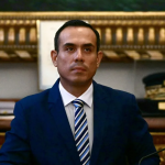 José Jerí renuncia a Somos Perú en medio de críticas internas