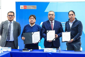 Transportistas suspenden paro del 2 de junio luego de acuerdo con el Gobierno