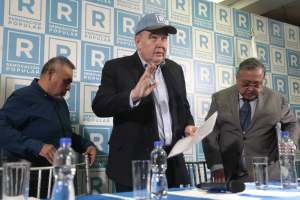 Renovación Popular suspende a su coordinadora partidaria por reunirse con representante de Fuerza Popular