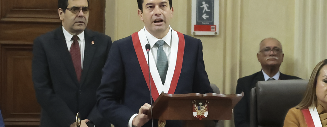Miguel Torres asume el timón del Senado y promete una etapa de diálogo y resultados