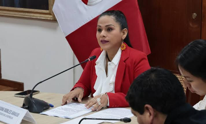 Silvana Robles rechaza haber favorecido al fujimorismo en la elección del Senado