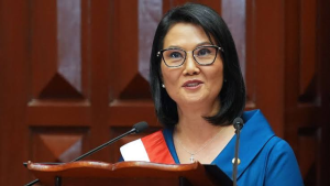Keiko Fujimori asume la presidencia y da su primer discurso oficial ante el Congreso 
