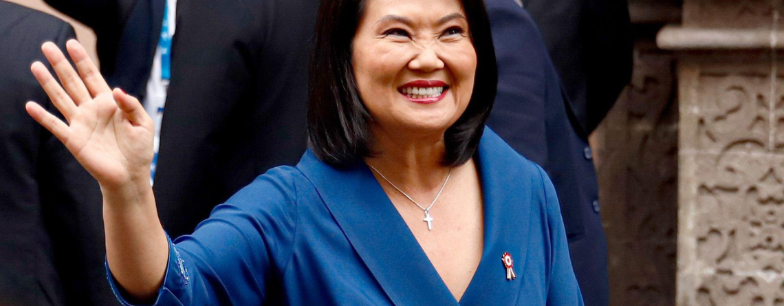 Keiko Fujimori anuncia aumento del salario mínimo a S/ 1.300: alivio parcial frente a una canasta básica que ya bordea los S/ 1.848