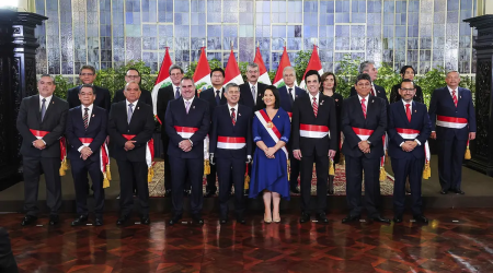 Keiko Fujimori juramentó su primer gabinete: entre técnicos, aliados políticos y nombres que generan debate