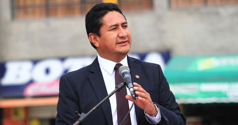 Poder Judicial reemplaza prisión preventiva de Vladímir Cerrón por comparecencia con restricciones