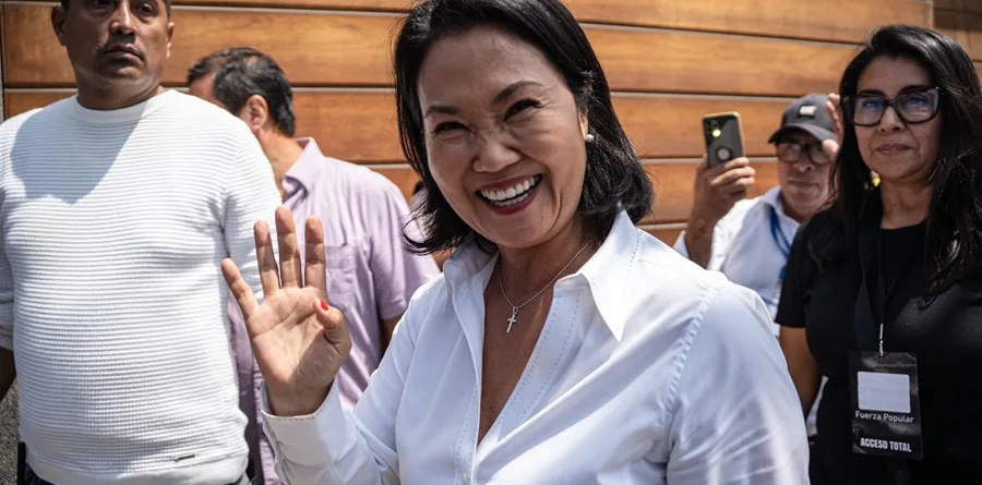 Después de casi un mes de la elecciones Keiko Fujimori es proclamada presidenta del Perú