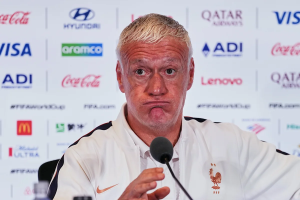 Deschamps evita la polémica, pero deja un mensaje sobre la terna arbitral argentina para el Francia-Marruecos