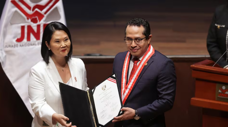 Keiko Fujimori recibe sus credenciales como presidenta electa del Perú rumbo al periodo 2026-2031