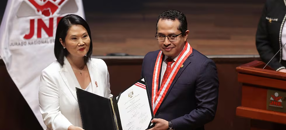 Keiko Fujimori recibe sus credenciales como presidenta electa del Perú rumbo al periodo 2026-2031
