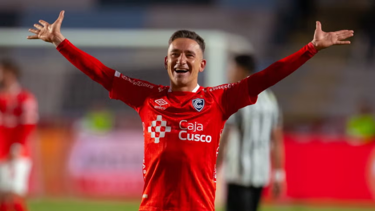 ¡Noche histórica en Cusco! Cienciano goleó 6-1 a Botafogo y quedó a un paso de los cuartos de final