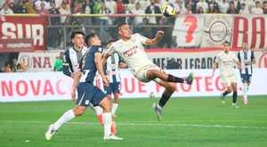 Alianza y Universitario llegan al clásico con cuentas pendientes