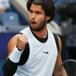 Alcaraz arrolla a Tommy Paul y extiende a 18 su racha invicta en Grand Slams