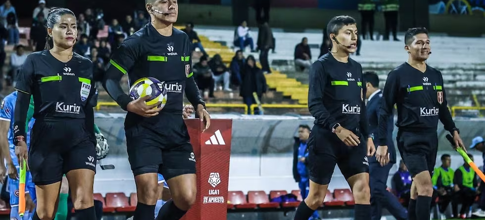 CONAR prepara una renovación para 2027 y varios árbitros FIFA perderían la insignia