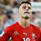Granit Xhaka queda fuera de Suiza tras admitir que obtuvo un certificado COVID falso
