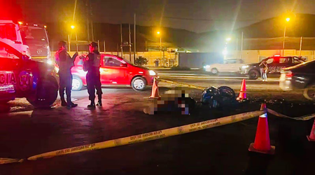 Niña de seis años muere tras choque entre motocicleta y cúster en el Callao