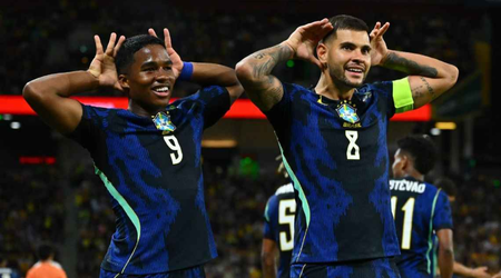 Brasil venció 4-2 a Australia y logró su primer triunfo tras el Mundial