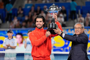 Alcaraz venció a Lehecka y es bicampeón del ATP 500 de Tokio