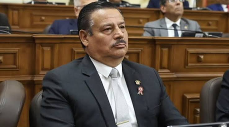 Bancada de Obras abre la puerta a ampliar las facultades legislativas del Gobierno