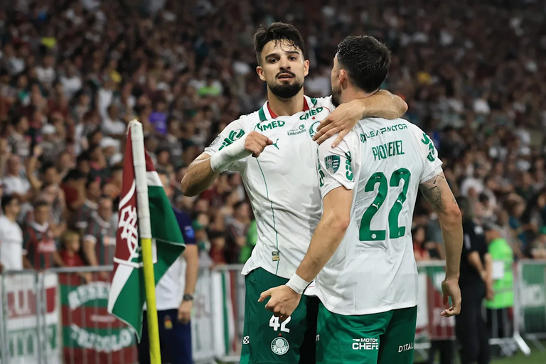 ¡Palmeiras golpea primero! Vence 2-1 a Fluminense en el Maracaná y acaricia la final de la Libertadores