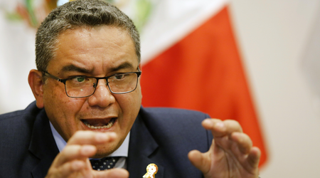 Santiváñez alerta sobre posible reasignación de suboficiales vinculados a la exDiviac