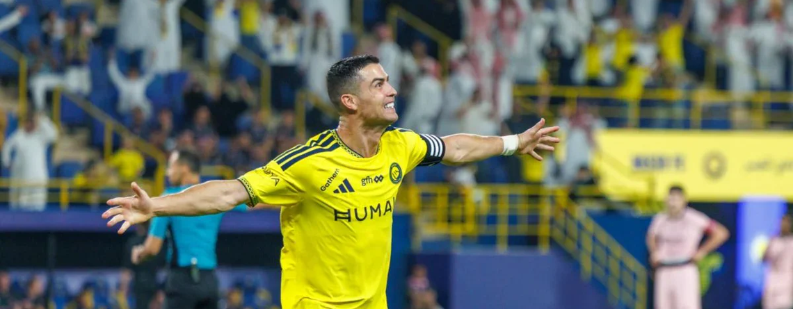 Cristiano Ronaldo anotó hat trick y queda a un paso de los mil tantos