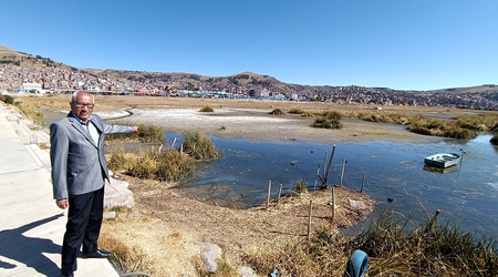 ¡Alerta en Puno! El lago Titicaca pierde 53 centímetros y podría bajar aún más en noviembre